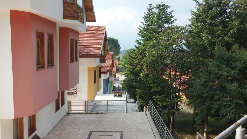 Bolu Yildiz Hotel Караджасу Экстерьер фото